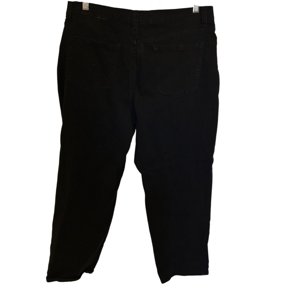 Gloria Vanderbilt Amanda Straight Leg Black Jeans Size 16 Short - Picture 2 of 5